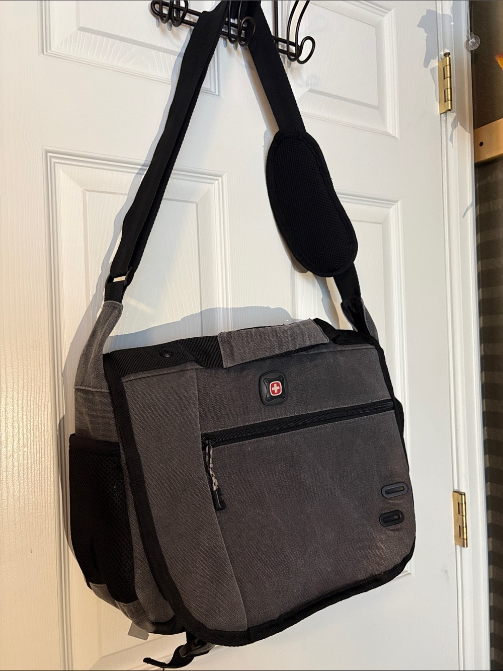SwissGear Gray Canvas Messenger Bag with Black Accents